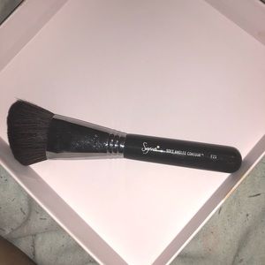 Sigma F23 brush
